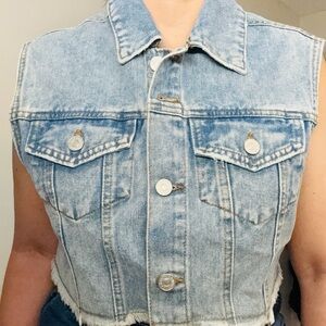 Forever 21 Light Blue Denim Sleeveless Blouse